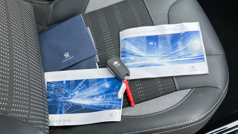 Peugeot 2008 1.2 PureTech 130 Allure 5dr Petrol Estate